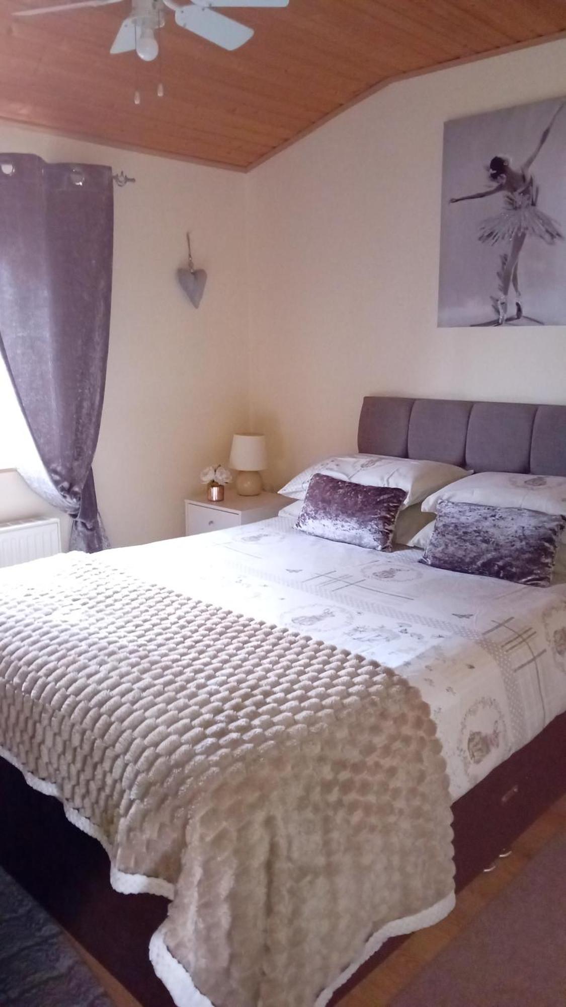 Baytree Lodge At Three Lochs Holiday Park, New Ask About Our Packages Birthday ,Anniversary,Family,Pamper Packages Available Balminnoch Kültér fotó